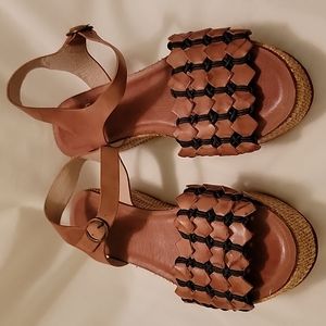 Bernardo Alana Open toe Strap Sandal 6 leather brazil